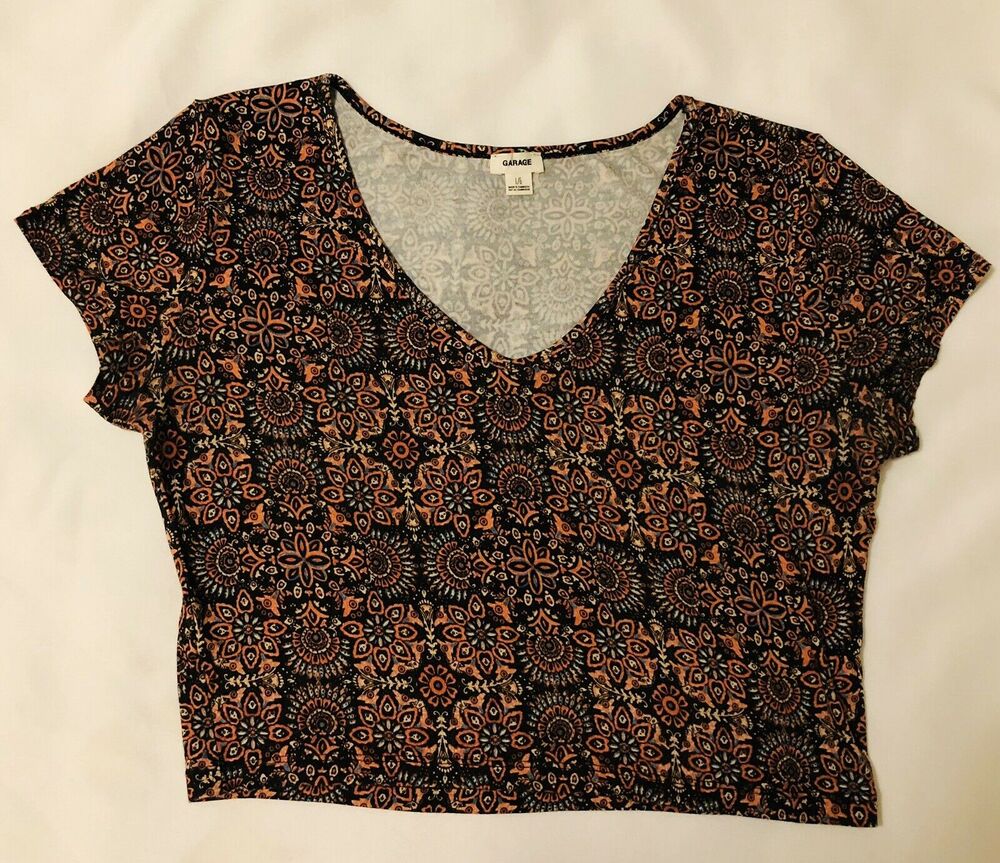 Garage Crop Top Women Sz L Multicolor Cap Sleeve Stretch V Neck Tee Shirt Casual